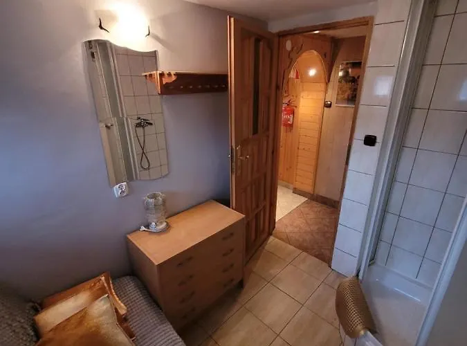 民宿 威拉海伦娜旅馆